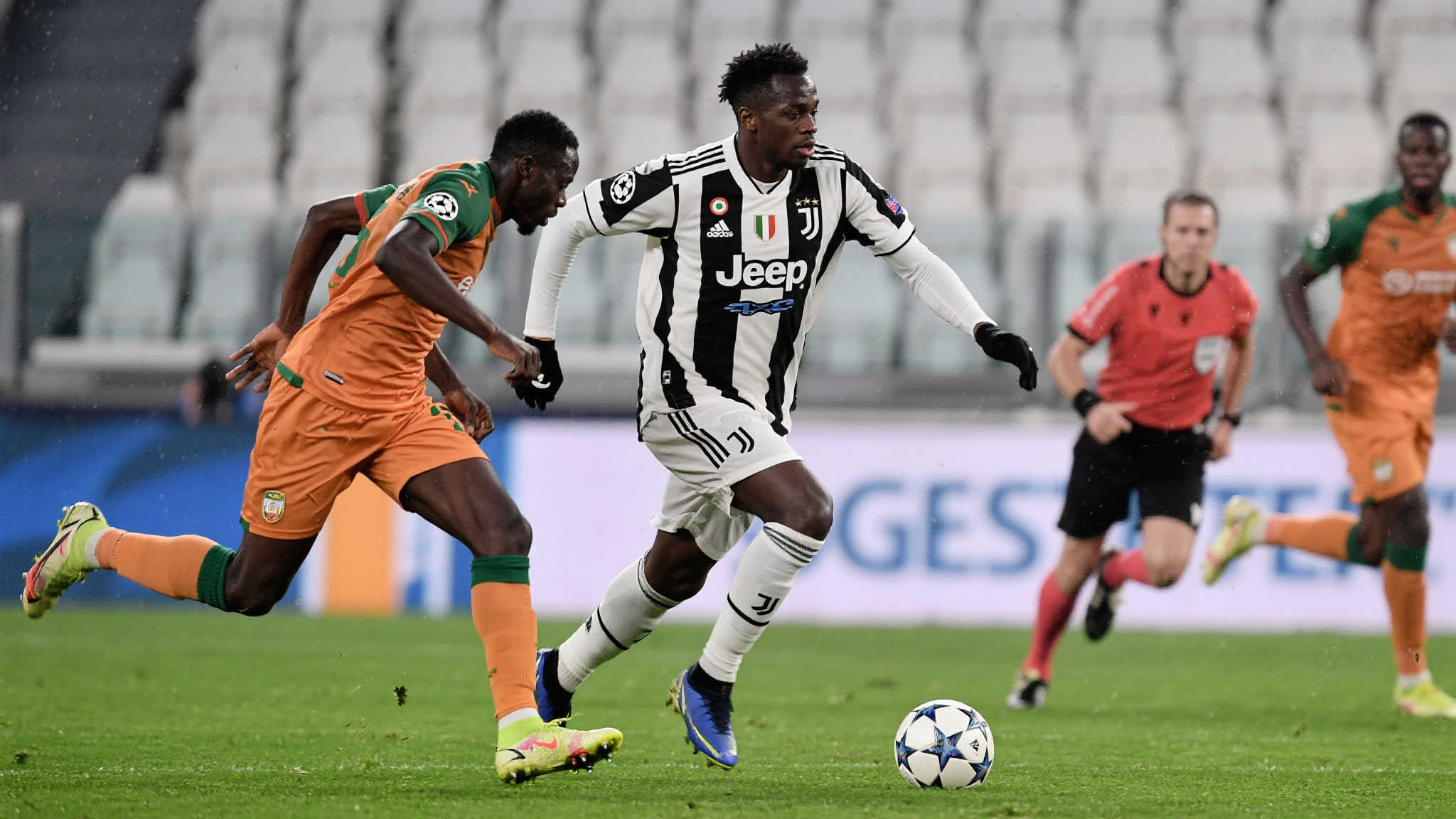 在近40度高温下,尤文4-1力克非洲冠军,5000万欧元新星两度破门 在近40度高温下,尤文4-1力克非洲冠军,5000万欧元新星两度破门